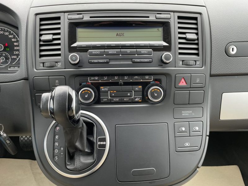 Volkswagen Multivan T5 2.0 TDI 180 ch HighLine DSG 4Motion