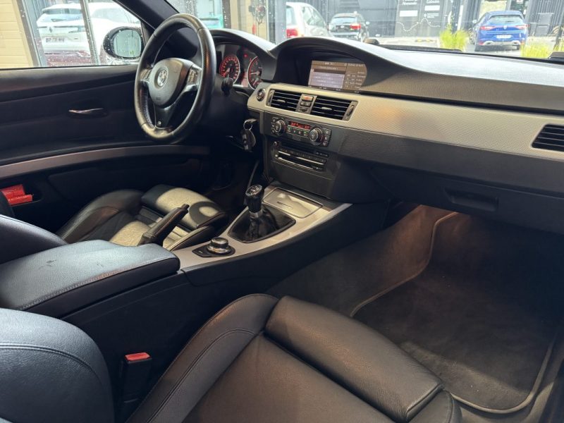 BMW 325d e92 Coupé 197ch Pack M