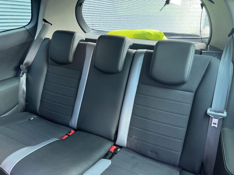 RENAULT CLIO GT 1.6 128cv - 2ème MAIN