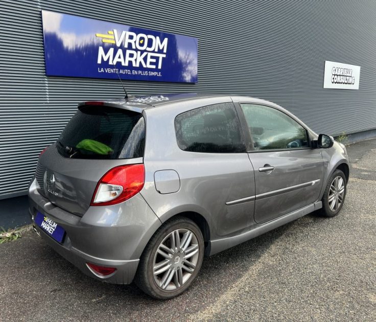 RENAULT CLIO GT 1.6 128cv - 2ème MAIN