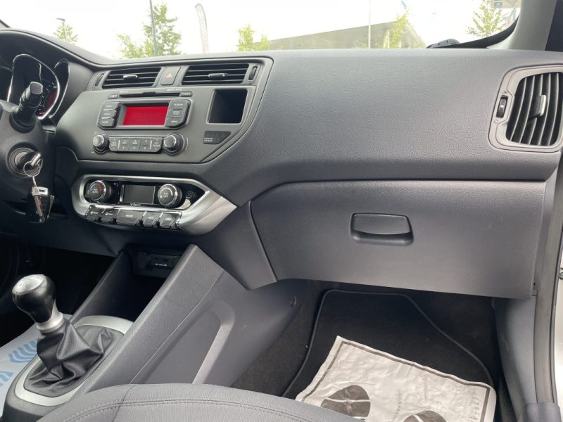 KIA RIO III 1.2 85 ACTIVE 5P KIT CHAINE DISTRIB NEUF - GARANTIE 12 MOIS