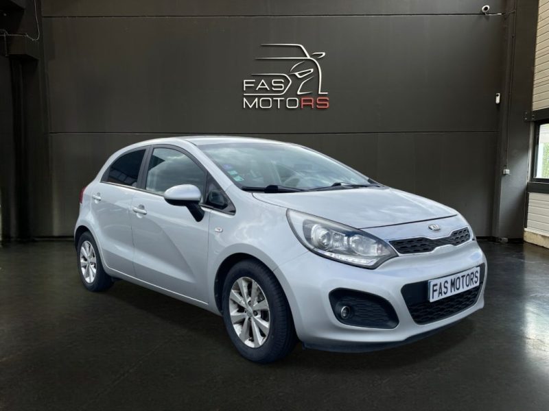 KIA RIO III 1.2 85 ACTIVE 5P KIT CHAINE DISTRIB NEUF - GARANTIE 12 MOIS