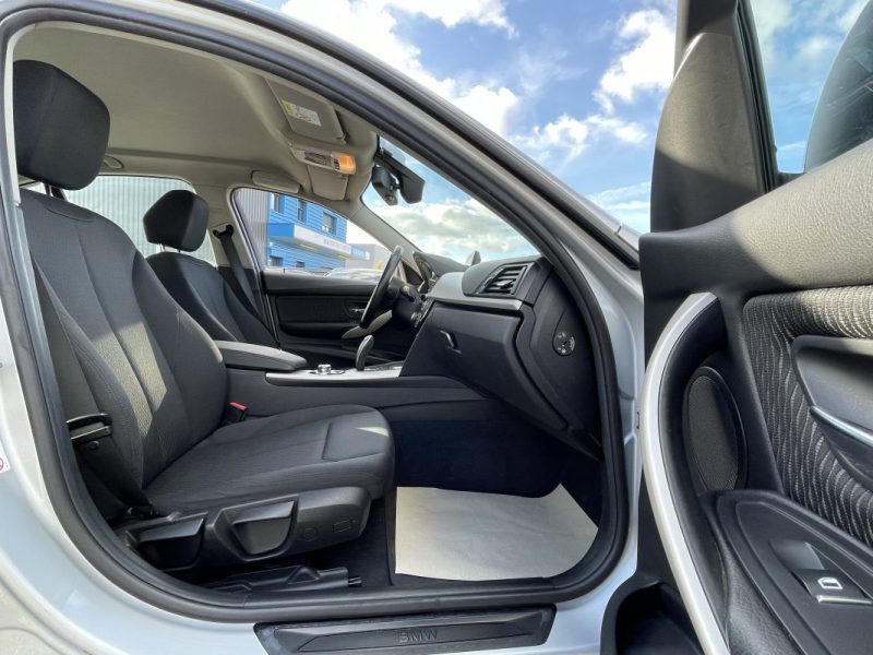 BMW Serie 3 318d 2.0d 150ch Sport 