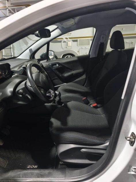 PEUGEOT PEUGEOT 208 1.2  FINITION SIGNATURE - REGULATEUR DE VITESSE - CLIMATISATION - BLUETOOTH  2019