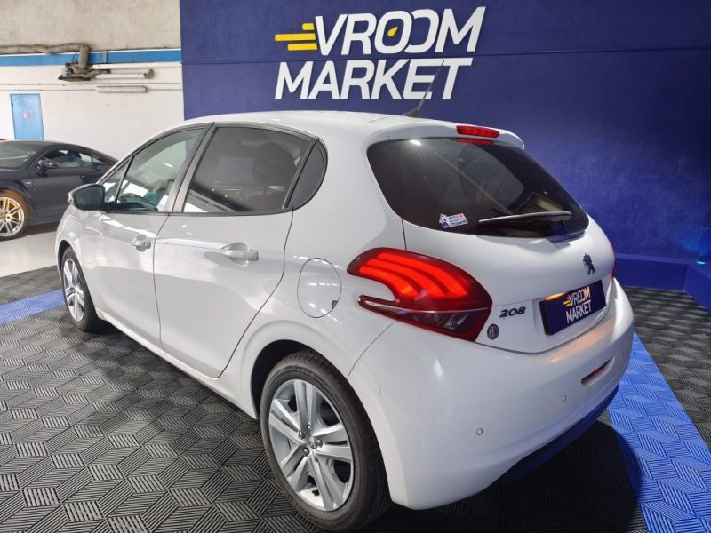 PEUGEOT PEUGEOT 208 1.2  FINITION SIGNATURE - REGULATEUR DE VITESSE - CLIMATISATION - BLUETOOTH  2019