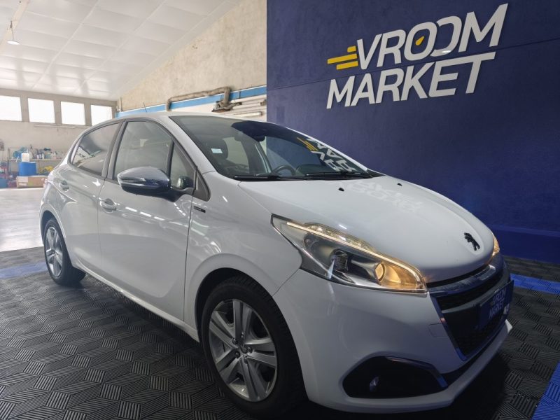 PEUGEOT PEUGEOT 208 1.2  FINITION SIGNATURE - REGULATEUR DE VITESSE - CLIMATISATION - BLUETOOTH  2019