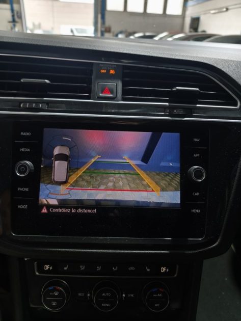 VOLKSWAGEN VW TIGUAN 2.0 TDI 150 Cv FINITION CARRAT - BOITE AUTO - CUIR - GPS - CLIM - REGULATEUR - CAMERA  2019