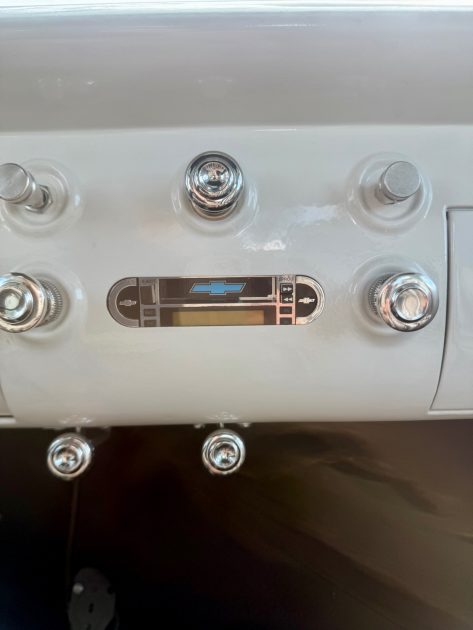 CHEVROLET  3100 SHORT BED STEPSIDE 1955 V8 BVA 