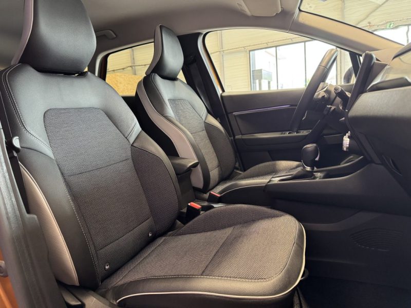 Renault Captur 1.3 TCe 140ch Intens EDC