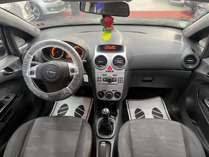 OPEL CORSA 2011