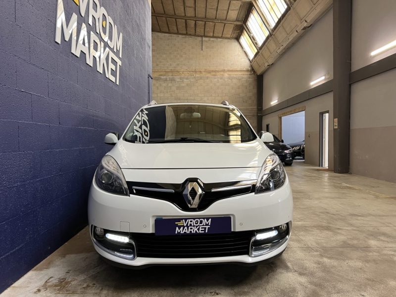 RENAULT MEGANE SCENIC 2015