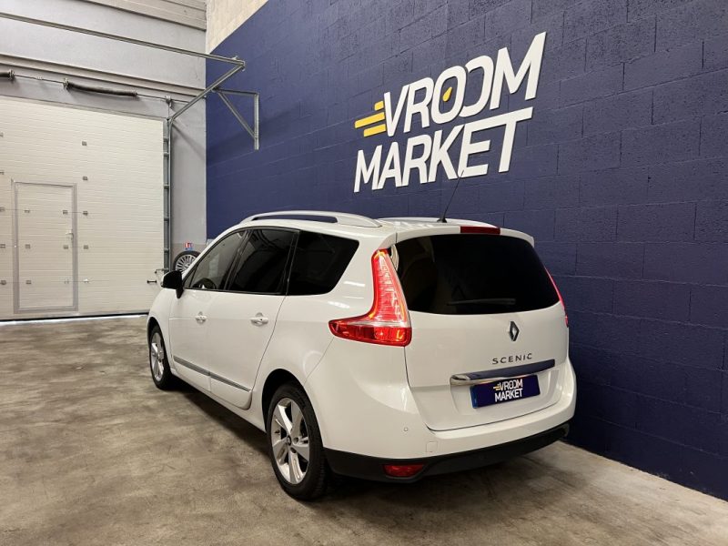 RENAULT MEGANE SCENIC 2015