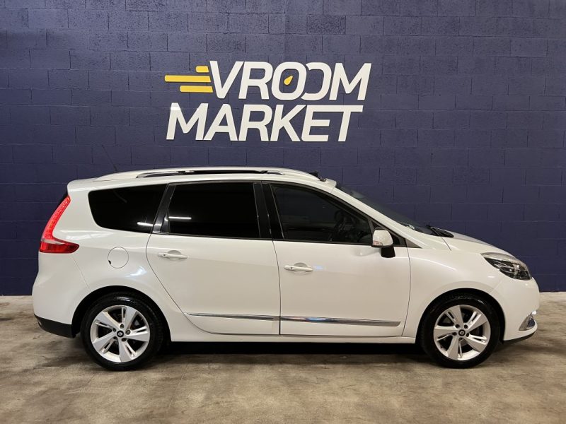 RENAULT MEGANE SCENIC 2015