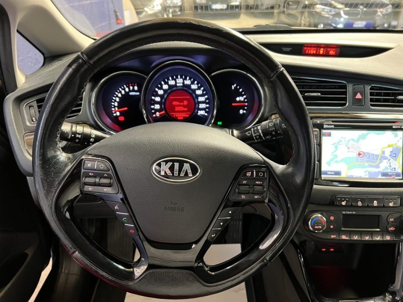 KIA CEE-D 2015