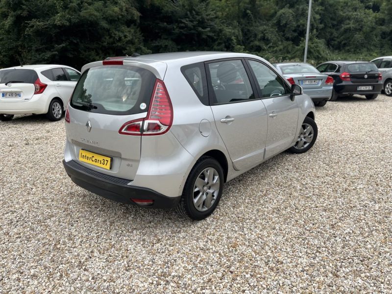 RENAULT MEGANE SCENIC 2012