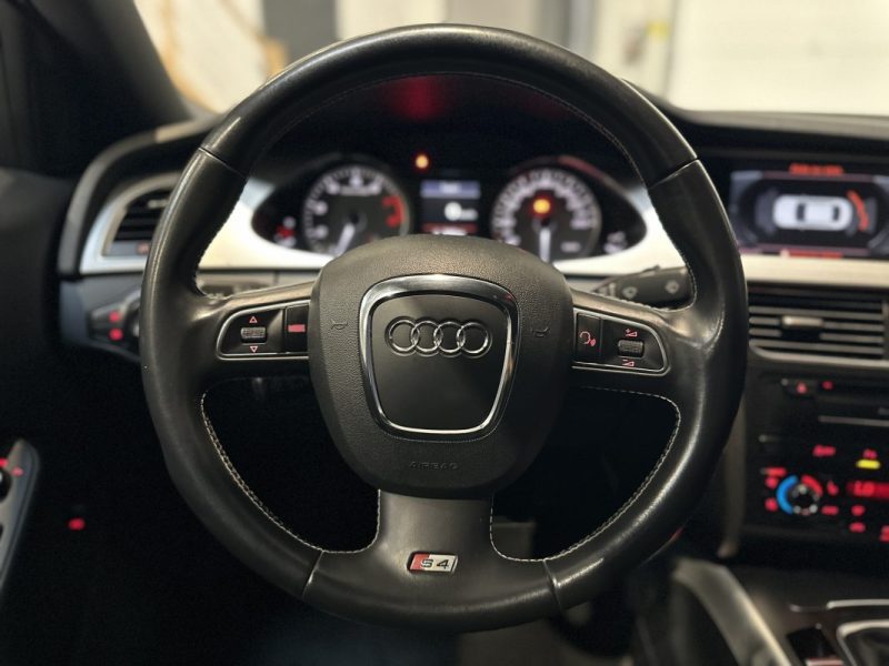 AUDI S4 B8 2011