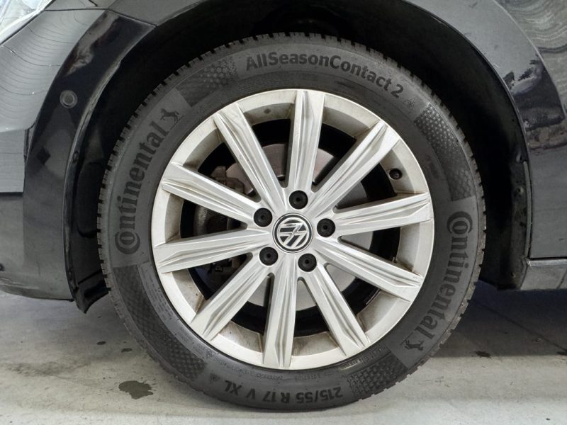 VOLKSWAGEN TOURAN 2017