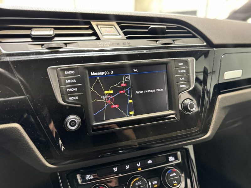 VOLKSWAGEN TOURAN 2017