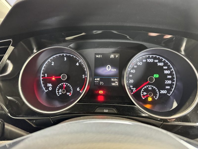 VOLKSWAGEN TOURAN 2017