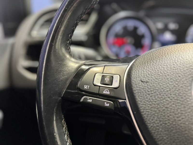 VOLKSWAGEN TOURAN 2017