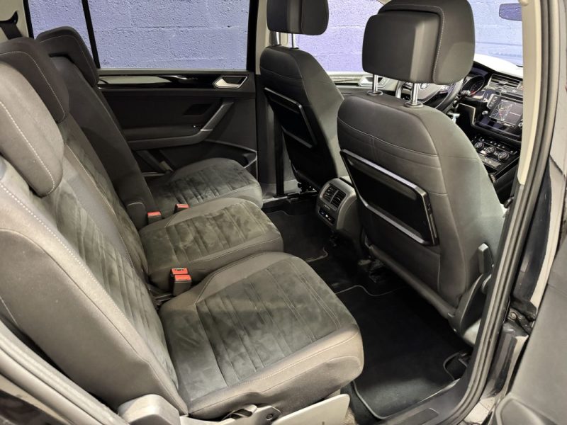 VOLKSWAGEN TOURAN 2017