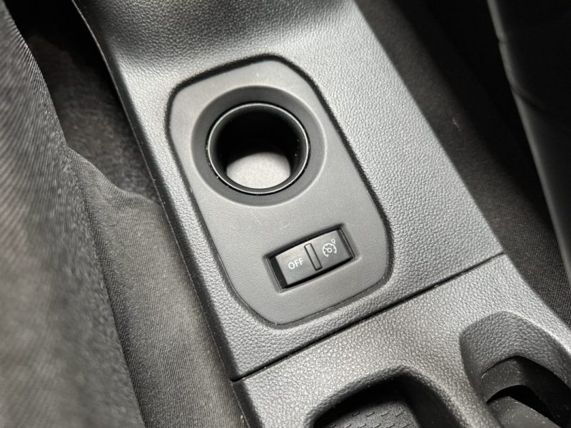 DACIA DUSTER 1.0 TCe 90ch Access 4x2 / 1ère MAIN 