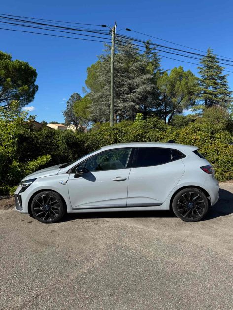 RENAULT CLIO 2023