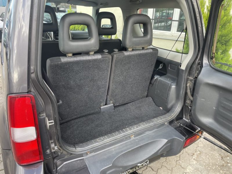 SUZUKI GARANTIE 12 MOIS JIMNY 2010