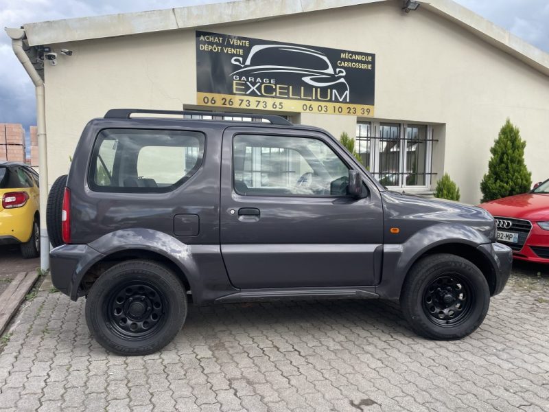 SUZUKI GARANTIE 12 MOIS JIMNY 2010