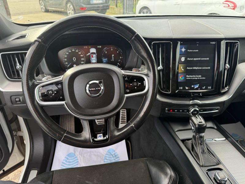 VOLVO XC60 D5 AWD 235CH R-DESIGN GEARTRONIC GARANTIE