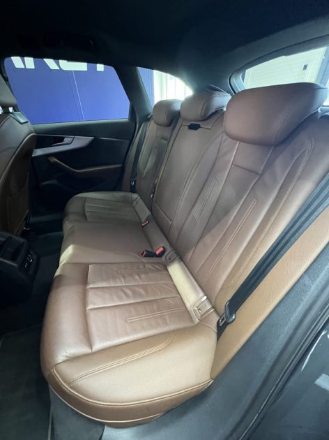 AUDI A4 AVANT 35 TDI 150ch S tronic 7 Cuir marron/Gris daytona/2eme main 2019