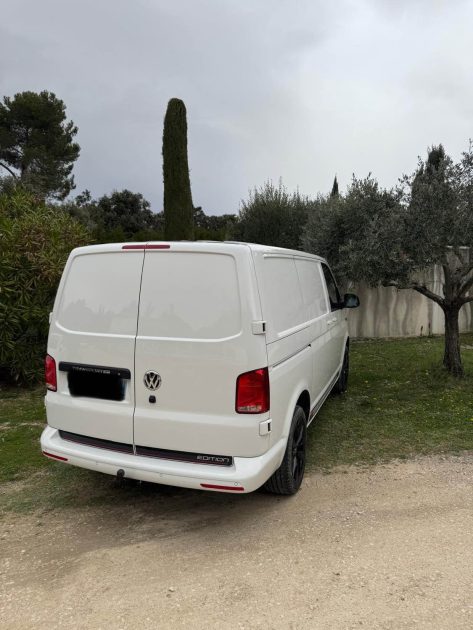 VOLKSWAGEN TRANSPORTER 2023