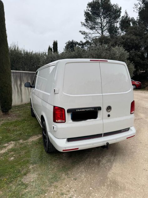 VOLKSWAGEN TRANSPORTER 2023