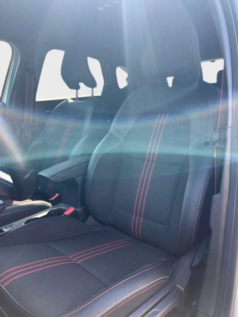 RENAULT CAPTUR E-Tech 145 R.S Line