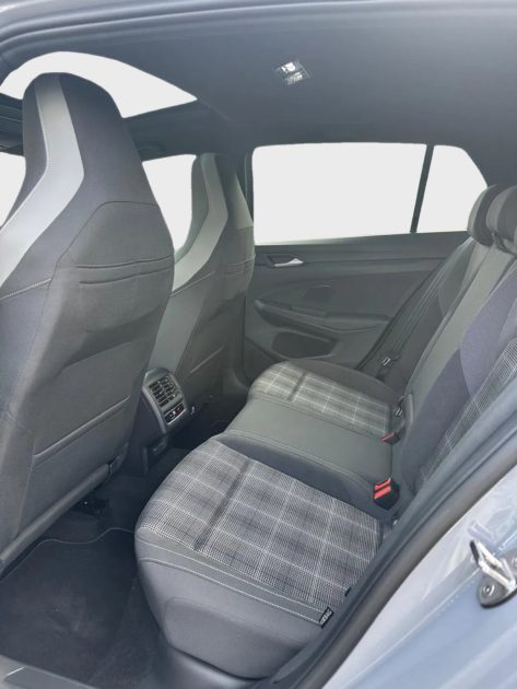 VOLKSWAGEN GOLF 2.0 GTD 200 FULL / PANO/HARMAN/ATTELAGE