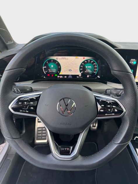 VOLKSWAGEN GOLF 2.0 GTD 200 FULL / PANO/HARMAN/ATTELAGE