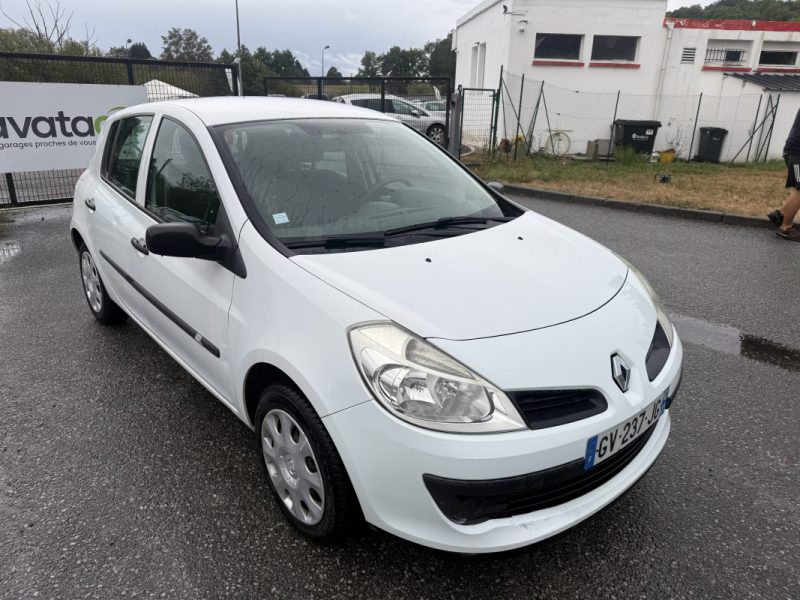 RENAULT CLIO 1.5 DCI 68CV DEPOT-VENTE