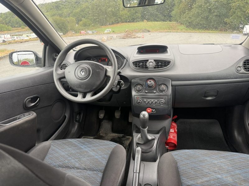 RENAULT CLIO 1.5 DCI 68CV DEPOT-VENTE
