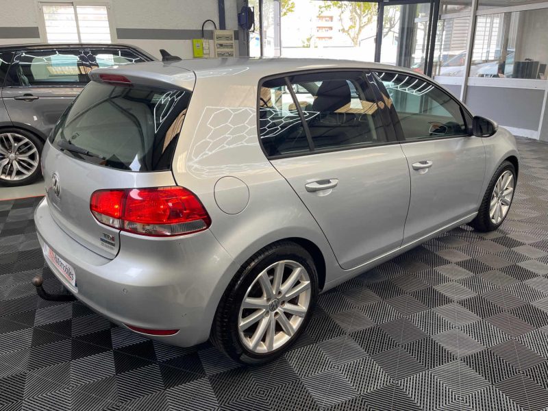VOLKSWAGEN GOLF VI GARANTIE 12 MOIS 1.6 TDI 105ch BLUEMOTION TECHNOLOGY CONFORTLINE 5 PORTES