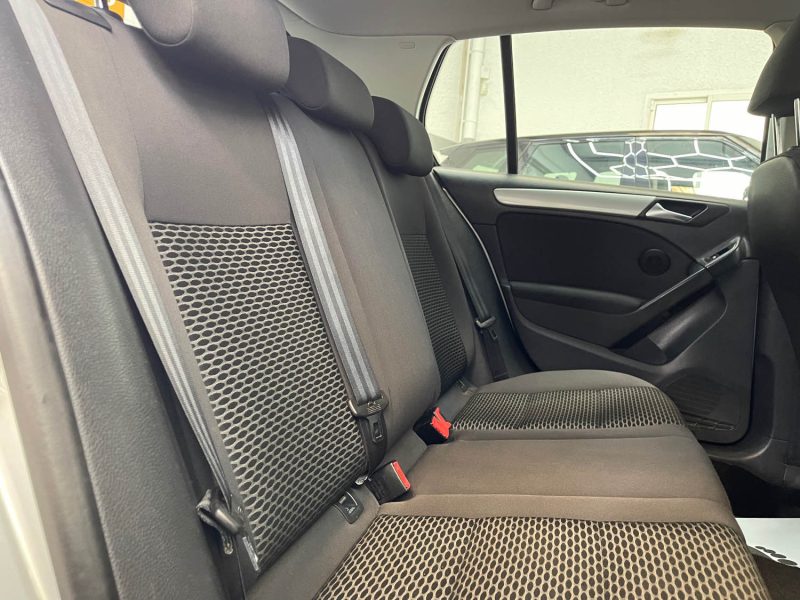 VOLKSWAGEN GOLF VI GARANTIE 12 MOIS 1.6 TDI 105ch BLUEMOTION TECHNOLOGY CONFORTLINE 5 PORTES