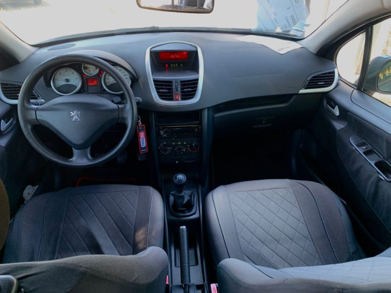 PEUGEOT 207 2006