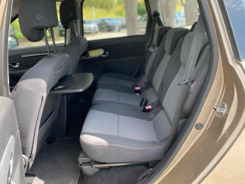 RENAULT GRAND SCENIC 1.2 TCe 130ch energy Dynamique eco² 5 places- SUIVI