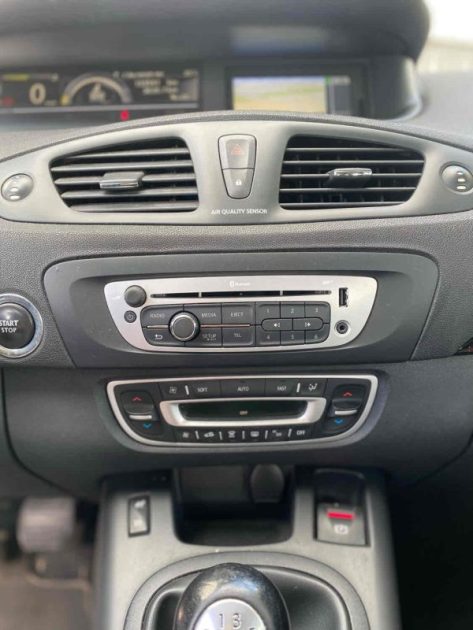 RENAULT GRAND SCENIC 1.2 TCe 130ch energy Dynamique eco² 5 places- SUIVI