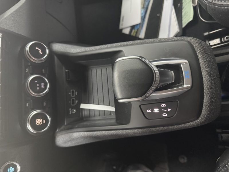 RENAULT ZOE 52 KWH ZEN R110 ACHAT INTEGRAL/1 ERE MAIN/TVA RECUPERABLE