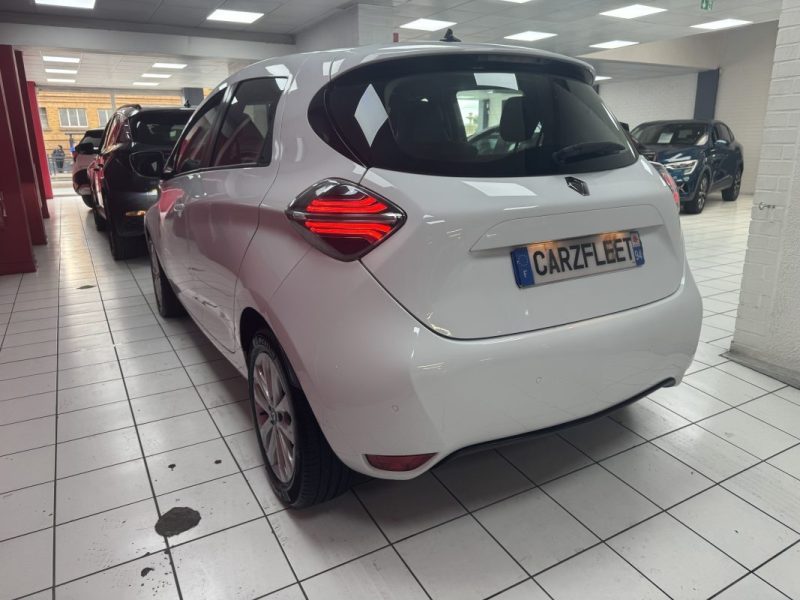 RENAULT ZOE 52 KWH ZEN R110 ACHAT INTEGRAL/1 ERE MAIN/TVA RECUPERABLE