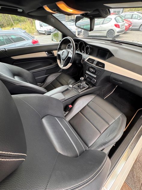 MERCEDES CLASSE C 180 BE Coupé