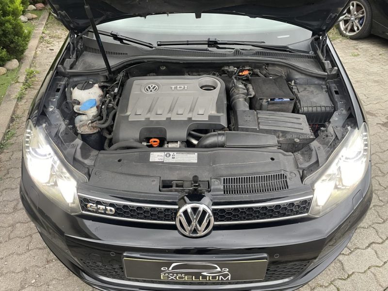 GOLF  GARANTIE 12 MOIS  6 2011