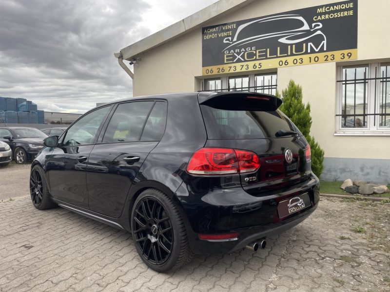 GOLF  GARANTIE 12 MOIS  6 2011