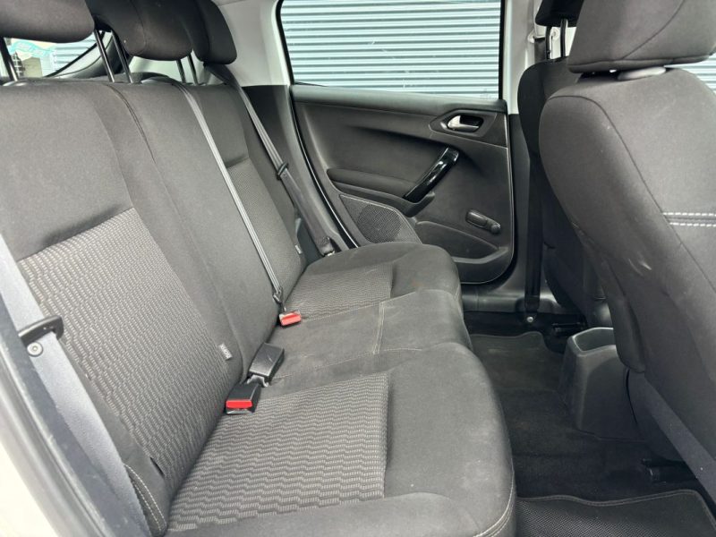 PEUGEOT 208 1.5 BLUEHDI 75cv BVM5