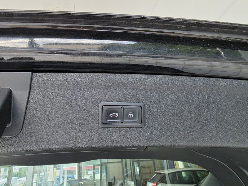 AUDI Q3 2.0TDI 184CH QUATTRO ANNEE 2015 207000KM